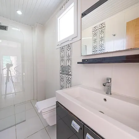 Nyaraló Nefes Villalari 2 *